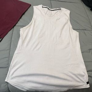 Large Alphalete Lux Sleeveless Tee